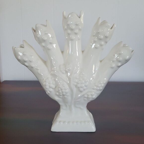 RARE Vintage Leart Five 5 Finger Bud Vase with Grapes Design 302W - Picture 1 of 9